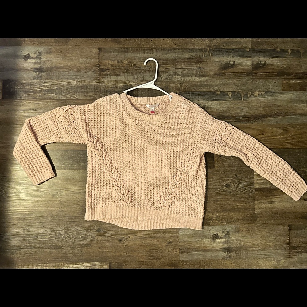 Juniors sweater size M
